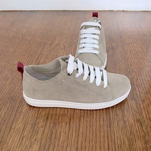 Geox Respira low top suede kids dress sneaker